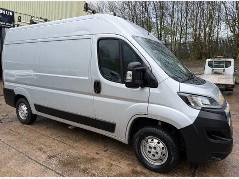 Peugeot Boxer 2.0 BlueHDi 335 Professional Panel Van 5dr Diesel Manual L2 H2 Euro 6 (130 3