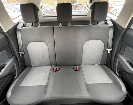 Dacia Duster 1.0 Duster Essential TCe 4x2 5dr 46