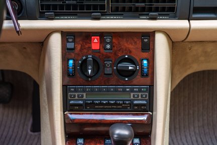 Mercedes-Benz S Class 560 SEL 15