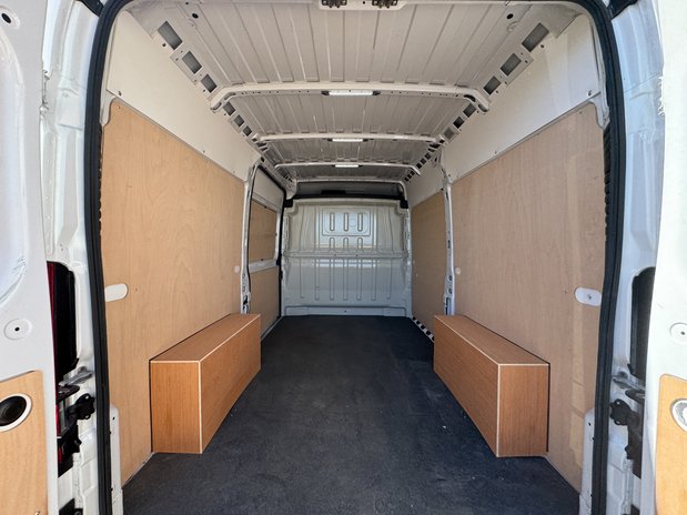 Fiat Ducato MWB L2H2 Medium Roof Air Con EURO 6 9