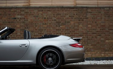 Porsche 911 (997) Carrera GTS Cabriolet 10