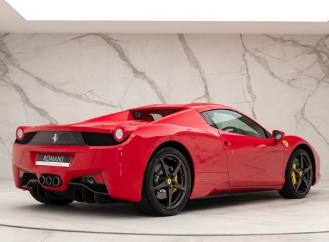 Ferrari 458 Spider 8