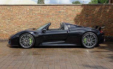 Porsche 918 Spyder 8