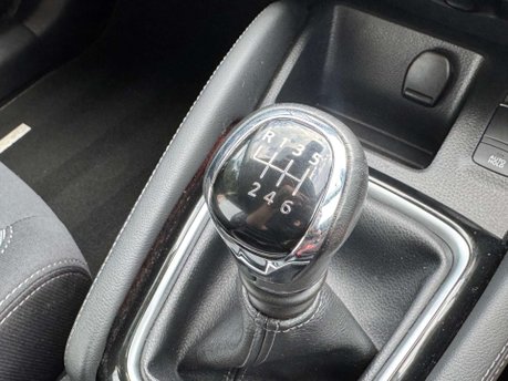 Nissan Qashqai 1.5 Qashqai Acenta Premium dCi 5dr 21