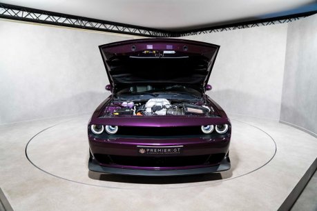 Dodge Challenger SRT HELLCAT. STUNNING EXAMPLE. LOW MILEAGE. FULL PPF. SRT BADGING. 62