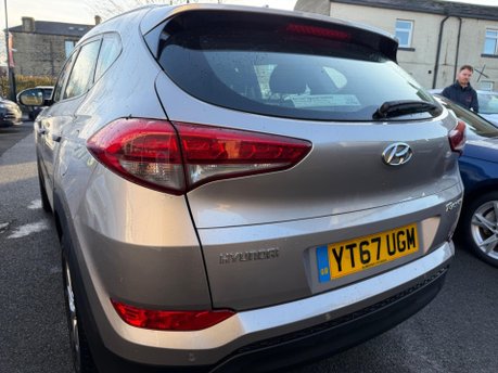 Hyundai TUCSON GDI SE BLUE DRIVE 12