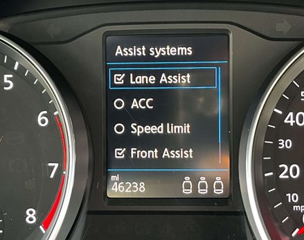 Volkswagen Passat 1.5 Passat R-Line TSi Evo 5dr 26