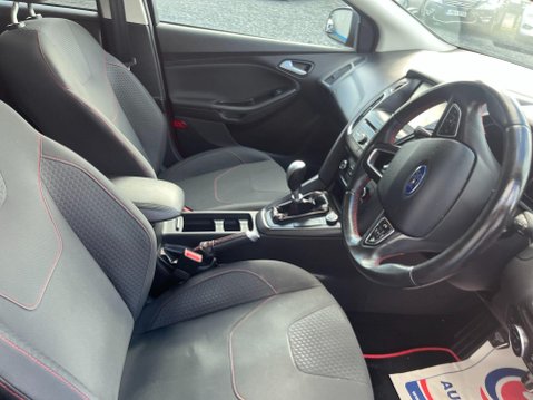 Ford Focus 1.5T EcoBoost Zetec S Red Edition Euro 6 (s/s) 5dr 38