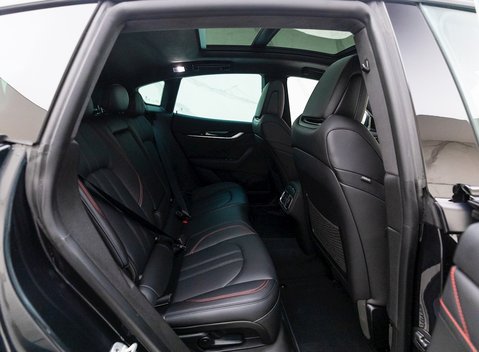 Maserati Levante GranSport Sportivo X Special Edition 13