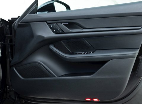 Porsche Taycan 4S Sport Turismo 23