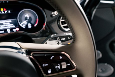 Bentley Bentayga V8 S. NOW SOLD. SIMILAR REQUIRED. PLEASE CALL 01903 254800. 26