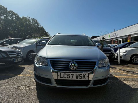 Volkswagen Passat 2.0 TDI GPF SEL Estate 5dr Diesel DSG Euro 4 (170 ps) 2