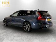 Volvo V60 2.0 B4 MHEV Plus Estate 5dr Petrol Hybrid DCT Auto Euro 6 (s/s) (197 ps) Cr 5