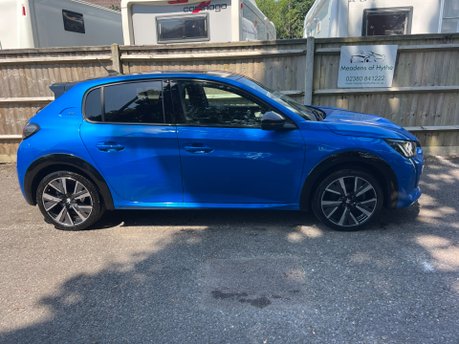 Peugeot 208 1.2 PURETECH 130 GT LINE S/S AUTOMATIC 5dr 3