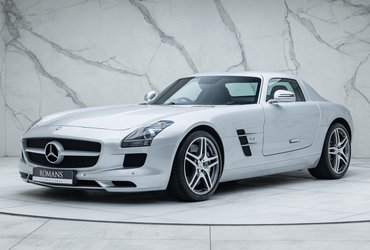 Mercedes-Benz SLS AMG