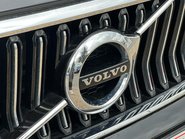 Volvo XC40 B4 INSCRIPTION PRO MHEV 13