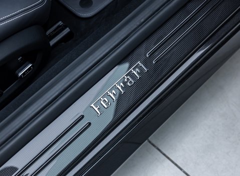 Ferrari GTC4 Lusso V12 31