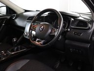Renault Kadjar ICONIC TCE 5
