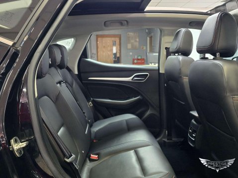 MG ZS 51.1kWh Trophy Auto 5dr 61