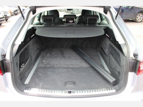 Audi A6 TDI SPORT MHEV 29