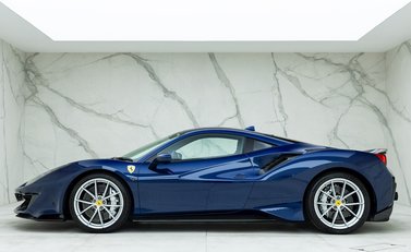 Ferrari 488 Pista 2
