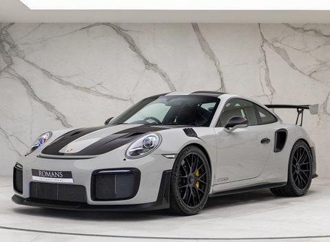 Porsche 911 (991.2) GT2 RS Weissach 6