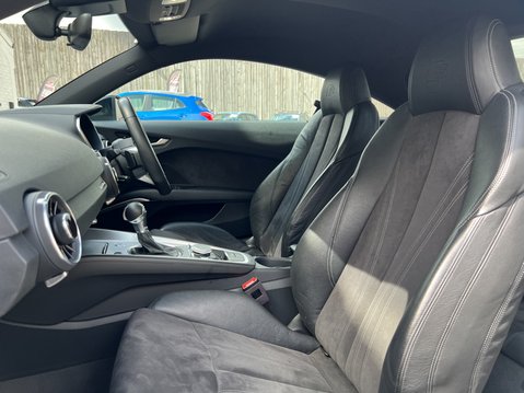 Audi TT 2.0 TFSI Black Edition Coupe 3dr Petrol S Tronic quattro Euro 6 (s/s) (230 15