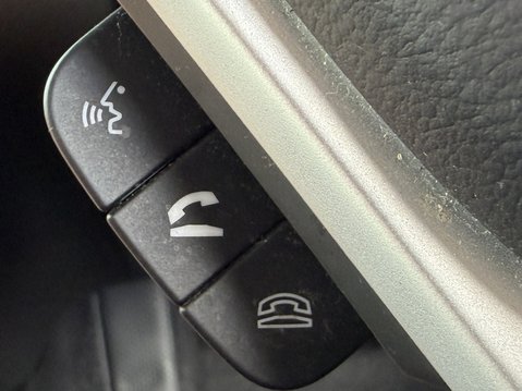 Suzuki Vitara 1.6 SZ5 5dr 30