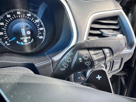 Ford Edge 2.0 TDCi Titanium Powershift AWD Euro 6 (s/s) 5dr 24