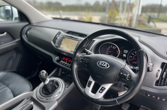 Kia Sportage 1.7 CRDI 3 SAT NAV 16