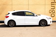 Ford Focus ST-LINE 13
