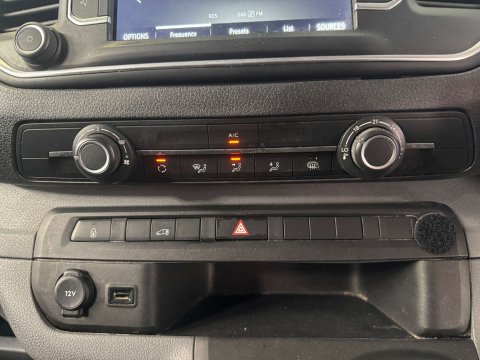 Vauxhall Vivaro 1.5 Vivaro 2900 Sportive S/S 21