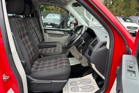 Volkswagen Transporter T30 TDI P/V HIGHLINE BMT DSG 6 SEAT KOMBI CONVERSION -NO VAT 17