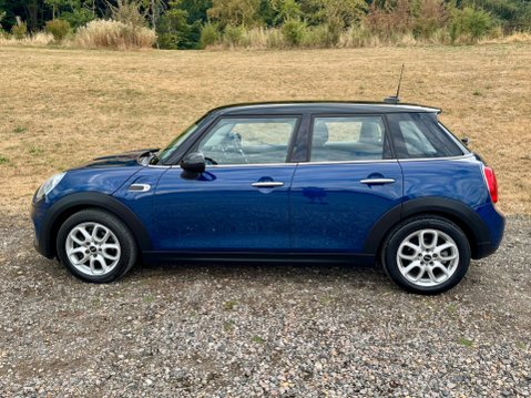 Mini Hatch COOPER 6