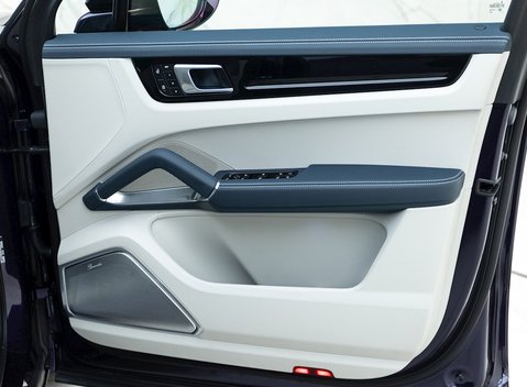 Porsche Cayenne Turbo S E-Hybrid 23