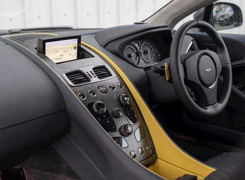 Aston Martin Vanquish S Ultimate 16