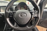 Toyota Aygo VVT-I X-CLUSIV 3.. AUTOMATIC.. FULL LEATHER.. SAT NAV.. REVERSING CAMERA.. 33