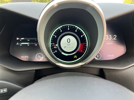 Aston Martin Vantage V8 54