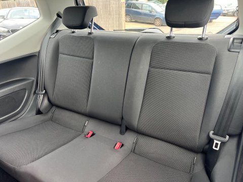 Volkswagen Up 1.0 High up! Euro 5 3dr 24