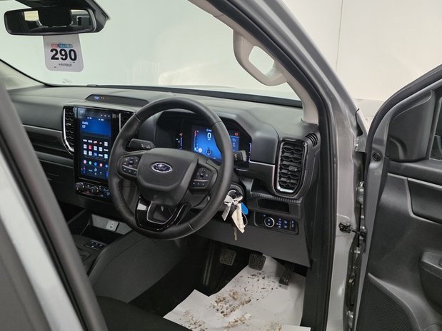 Ford Ranger XLT 2.0 TD Ecoblue 170ps 6- speed Manual *new* 28