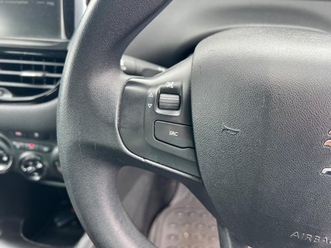 Peugeot 208 1.0 VTi Active Euro 5 5dr 19