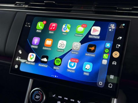 Land Rover Range Rover 4.4 P530 V8 First Edition SUV 5dr Petrol Auto 4WD Euro 6 (s/s) (530 ps) 66