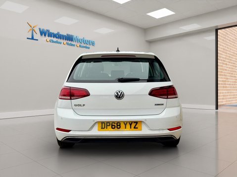 Volkswagen Golf 1.5 TSI EVO SE Nav DSG Euro 6 (s/s) 5dr 9