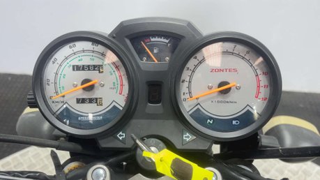 Zontes ZT 125 2011 17K RUNNING PROJECT BIKE SPARES OR REPAIR 125CC LEARNER 27