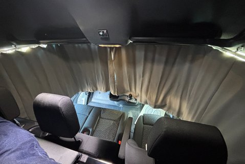 Mercedes-Benz Sprinter 319 Cdi Premium - with In-Built Bed + Diesel Heater 21