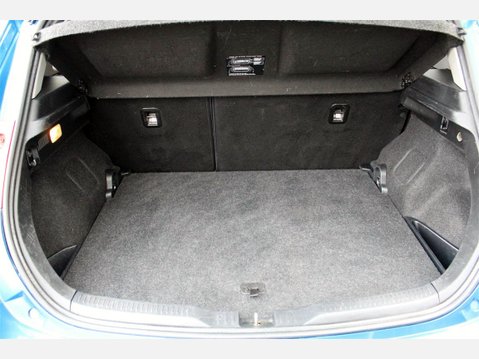 Toyota Auris EXCEL VALVEMATIC 9