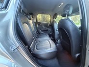 Mini Countryman 1.5 Countryman Cooper Exclusive Auto 5dr 33