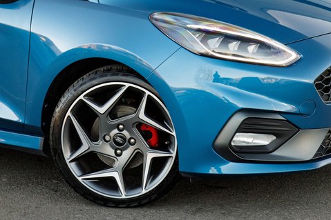 Ford Fiesta ST-3 11