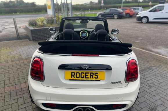 Mini Convertible COOPER S CLASSIC AUTO CONVERTIBLE 19