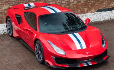 Ferrari 488 Pista 8